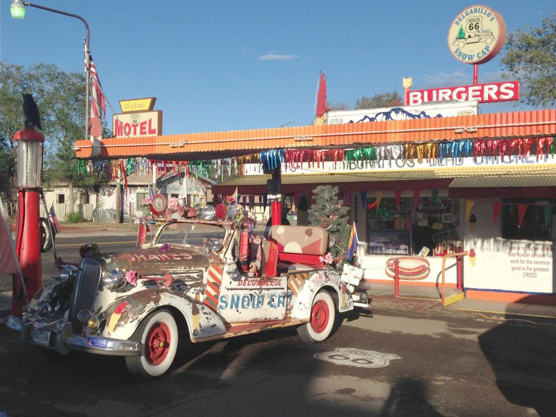 Delgadillo's Snow Cap Drive-In