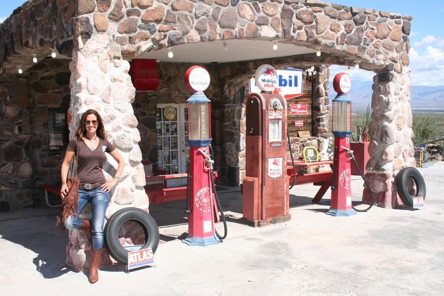 Lorie in front of Cool Springs Service Station